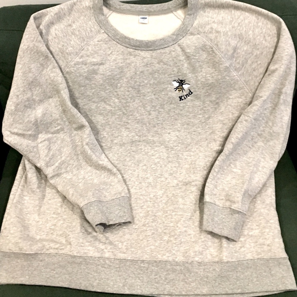 Old Navy soft Bee Kind crewneck sweatshirt